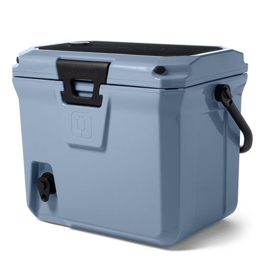 brutank-20qt-f3 BruTank-20-Denim-Angled.png